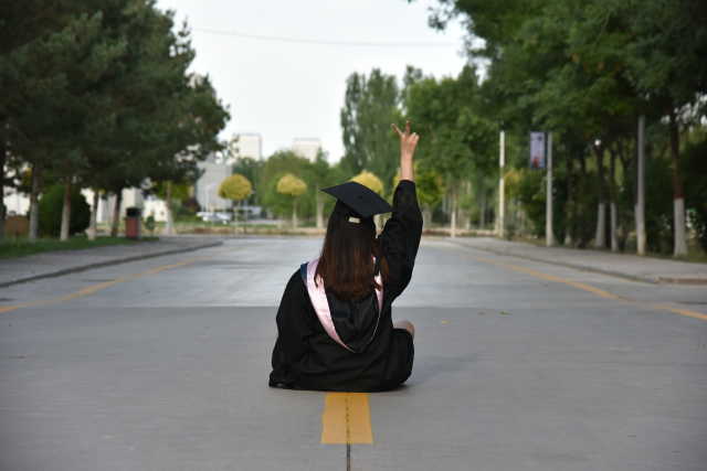 BR0_6179.JPG BR0_6179.JPG